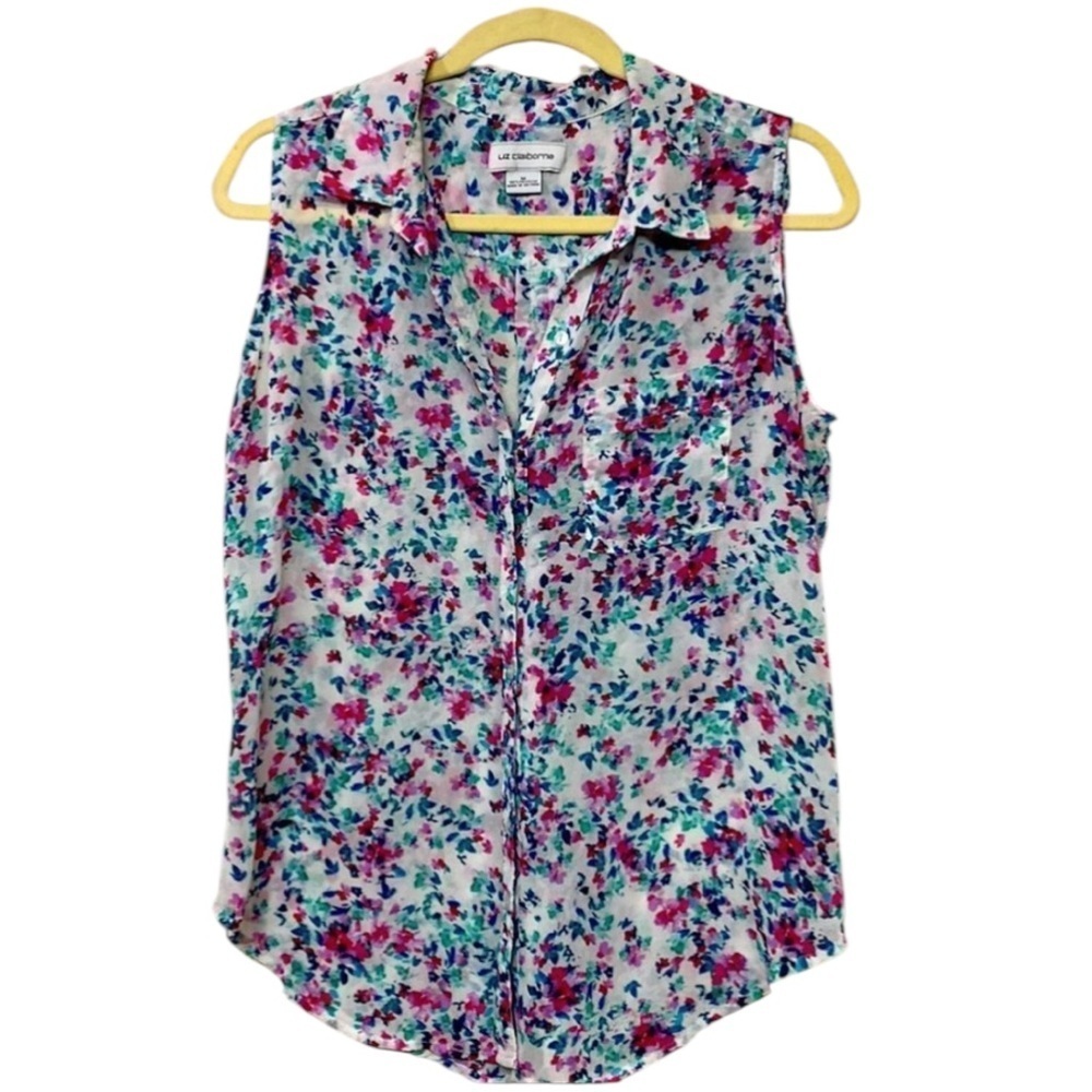 Liz Claiborne Sleeveless Buttoned Sheer Button Up Top